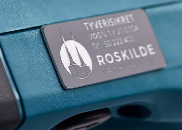 toomark tyverimærke close-up