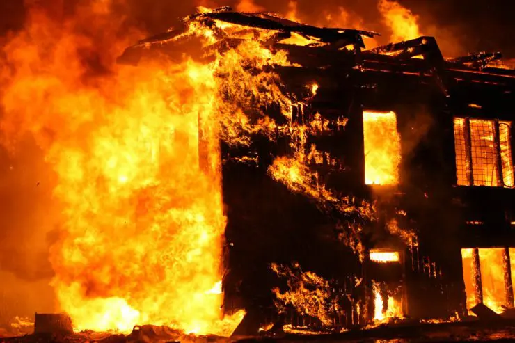 batteribrand i hus