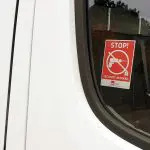 advarsels skilt til varevogn